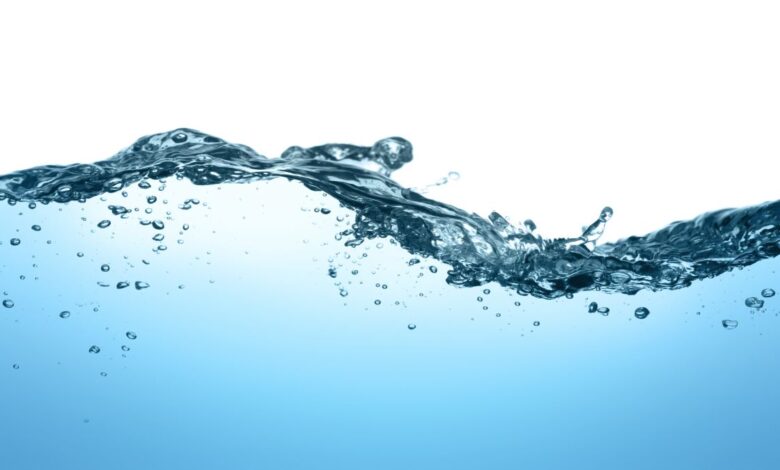 ما هي أحكام طهارة الماء؟
